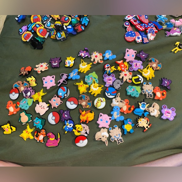 Pokémon jibbitz - Picture 2 of 3